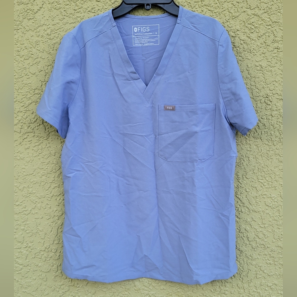 FIGS Catarina Scrub Top in Light Blue